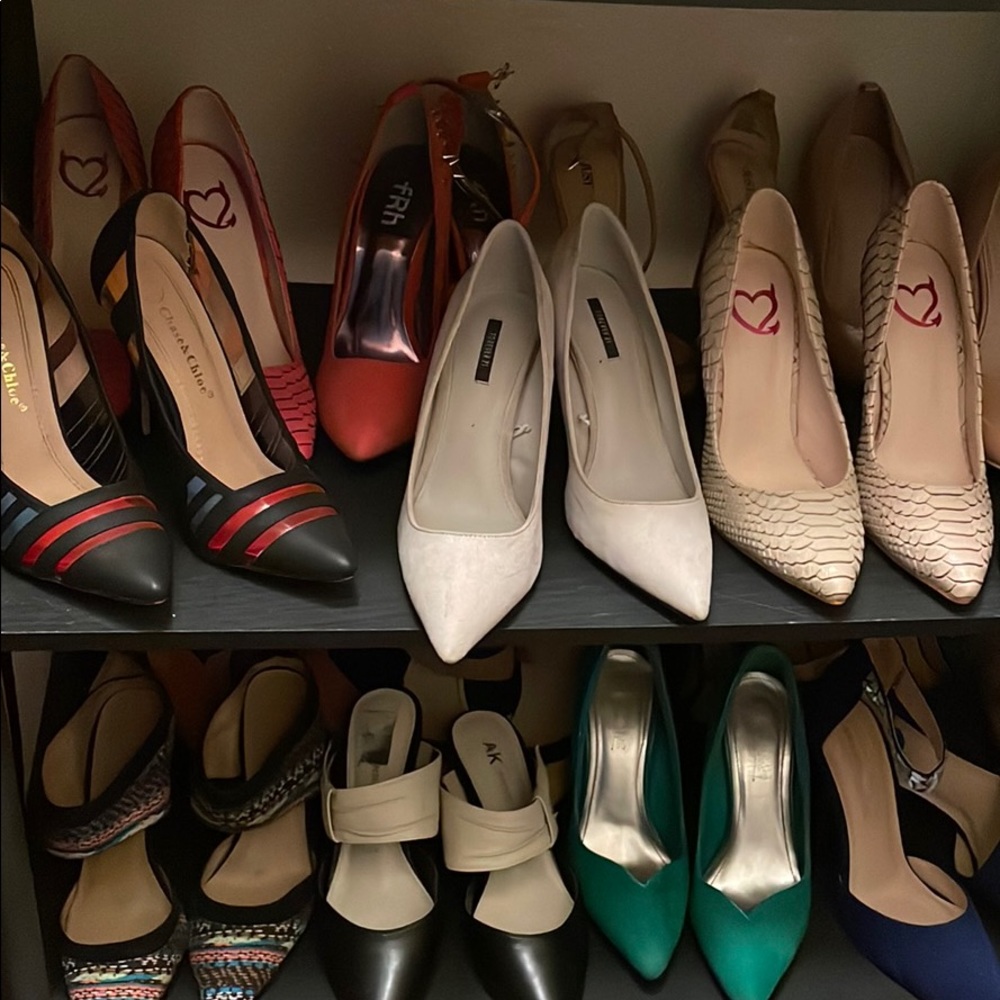 Multiple size 6-7 pumps